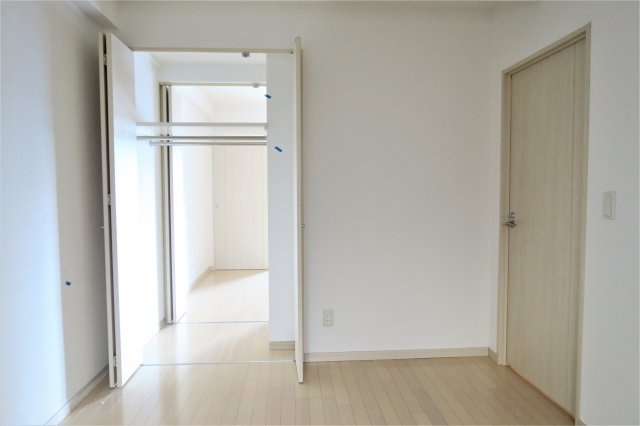 スターフィールド浦和常盤の収納|★ウォークスルータイプの収納です。★