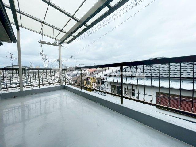 清水3 中古戸建のバルコニー|バルコニー付きです