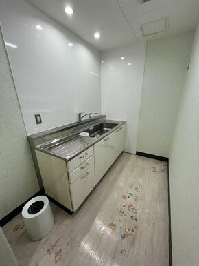 マストビルのキッチン