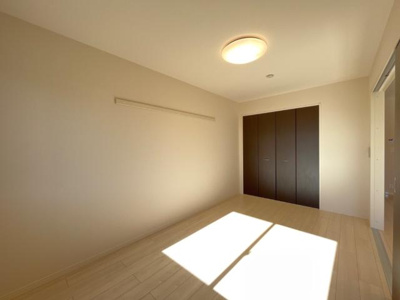 【寝室】 | フリージア | 洋室