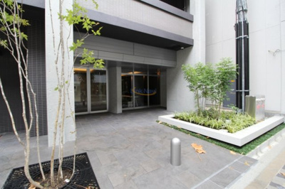 【エントランス】 | スワンズシティ大手前レーヴェ