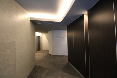 【ロビー】 | スワンズシティ大手前レーヴェ