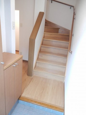 【玄関】 | フォルモント姫原Ｂ