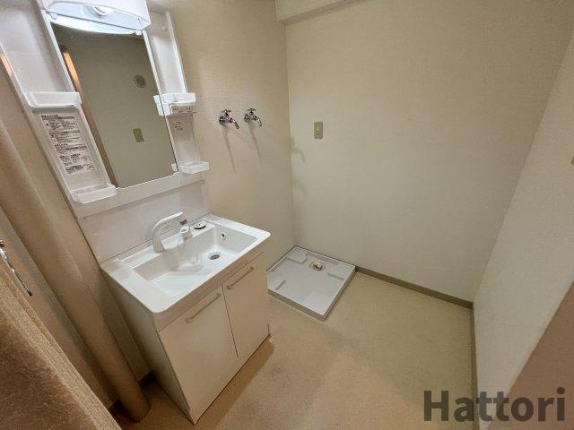 宏栄ハイツの独立洗面台