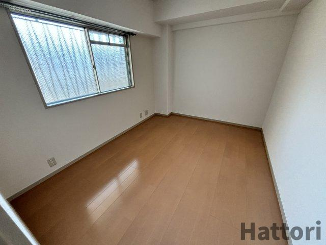 宏栄ハイツの居間・リビング