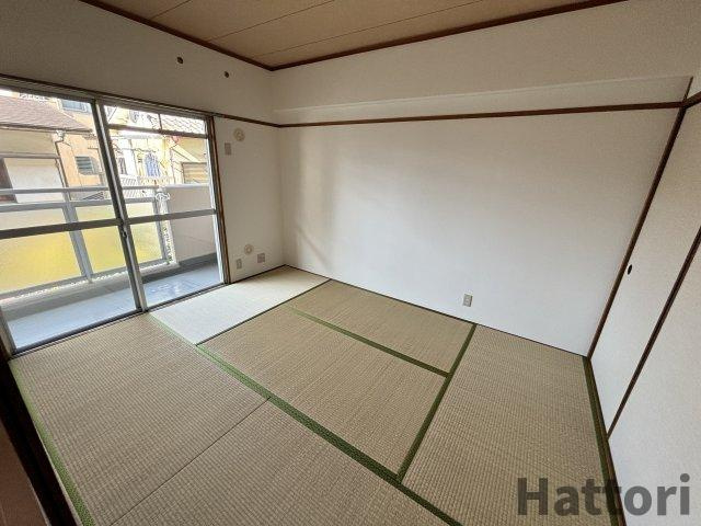 宏栄ハイツの和室