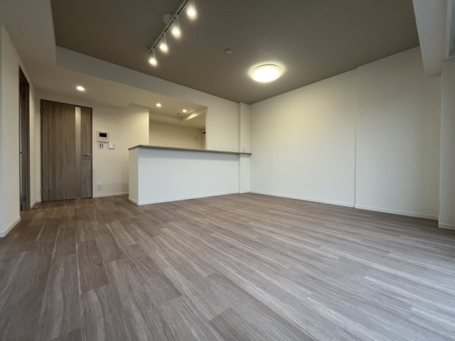 グーディッシュ千歳船橋の居間・リビング|居間です