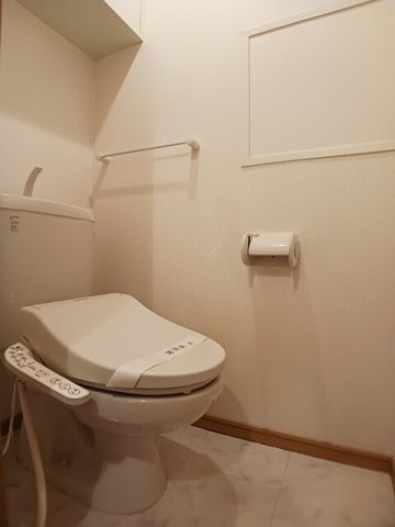 ポプラリテートＡのトイレ