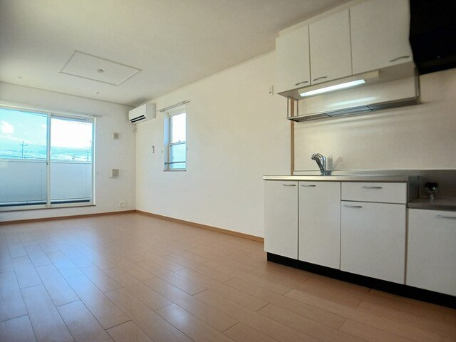 ポプラリテートＡの居間・リビング