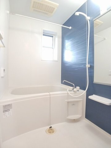 ポプラリテートＡの浴室