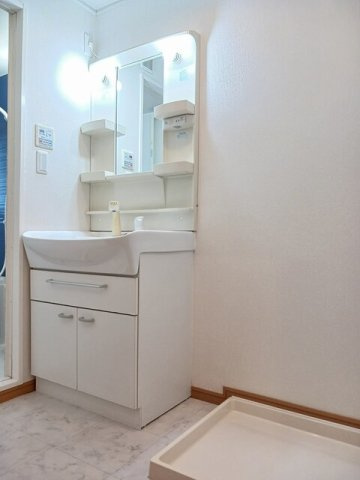 ポプラリテートＡの洗面所