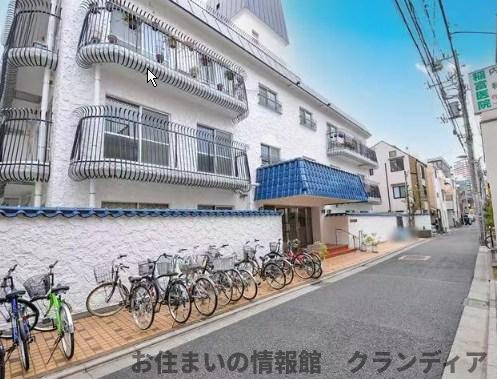 秀和日暮里レジデンスの外観|ドキドキの新生活も、安心してスタート。ぴったりの住まいを見つけませんか？クランディアが一緒に住まい選びをサポートします‼　まずは、お気軽にお問合せください　＃クランディア