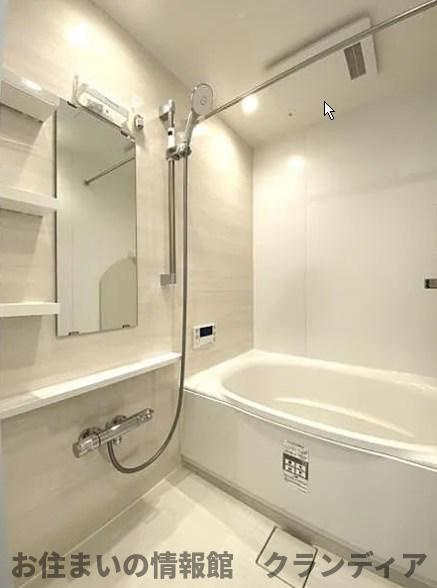 秀和日暮里レジデンスの浴室|ドキドキの新生活も、安心してスタート。ぴったりの住まいを見つけませんか？クランディアが一緒に住まい選びをサポートします‼　まずは、お気軽にお問合せください　＃クランディア