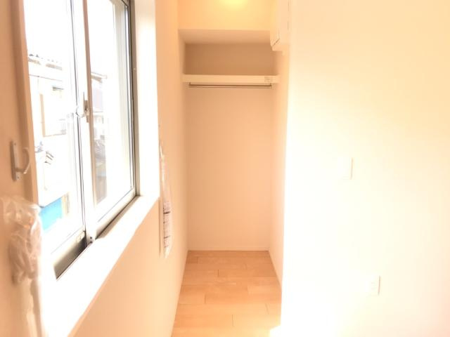 ルミエール幸田の収納|ウォークインクローゼット