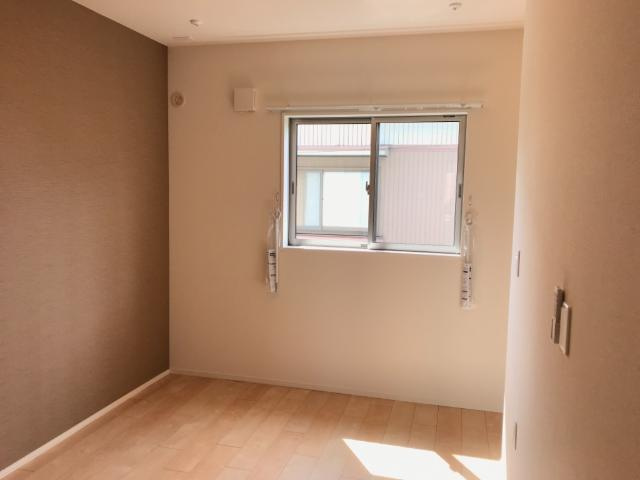 ルミエール幸田の内装|洋室