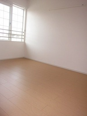 プラウド弐番館の内装