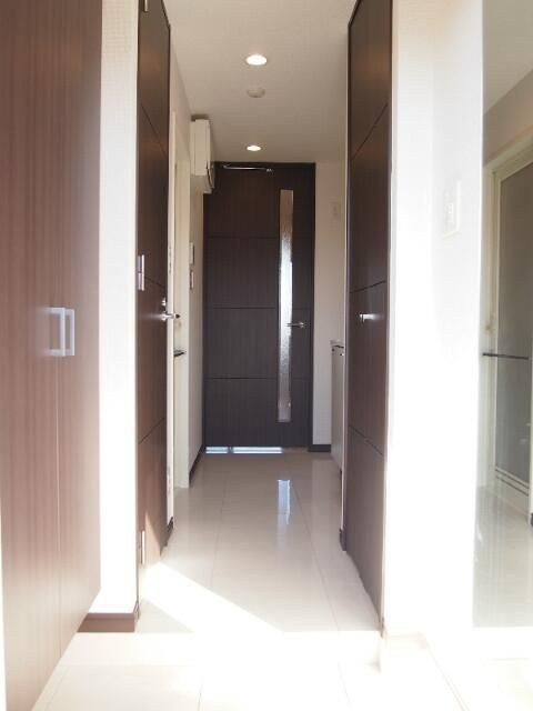 ルーブル両国の内装