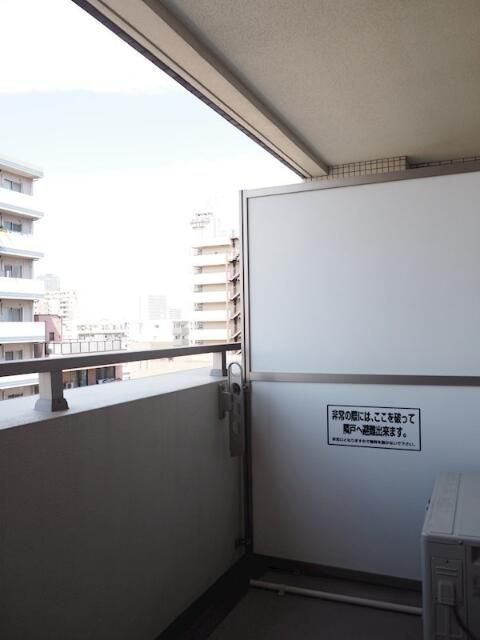 ルーブル両国のバルコニー