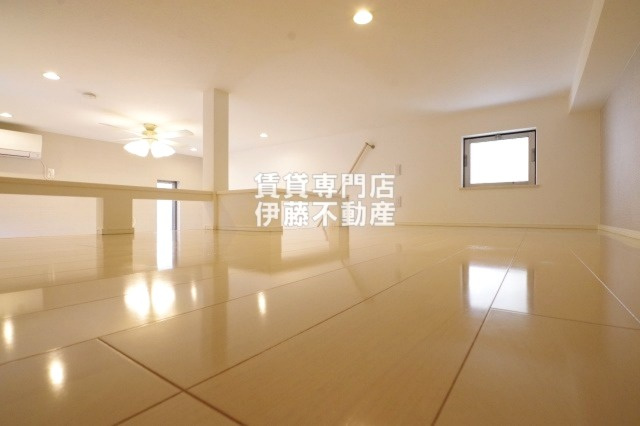 ハーモニーテラス志賀町Ⅲの内装|ロフト