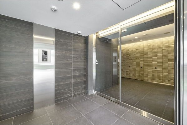 シェモア大須(旧名称:レジデンシア大須)のロビー