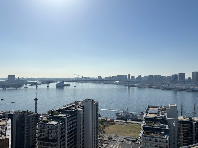 東京湾花火大会の復活が実現しましたら、お部屋の中彼でも花火を見ることができる点は、他のマンションとの差別化にもつながっていると思います。