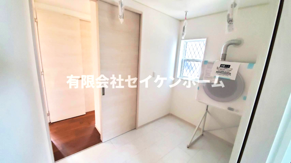 深谷市田中　新築住宅（注文住宅メーカ－施工）のその他|乾太くん設置ランドリールーム