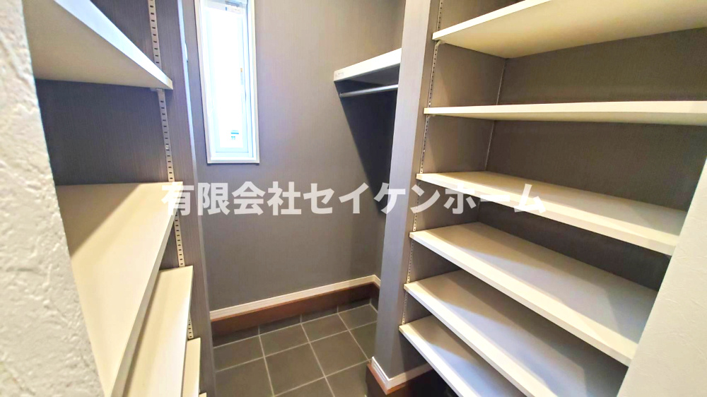 深谷市田中　新築住宅（注文住宅メーカ－施工）の収納|玄関収納