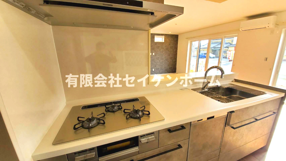 深谷市田中　新築住宅（注文住宅メーカ－施工）のキッチン