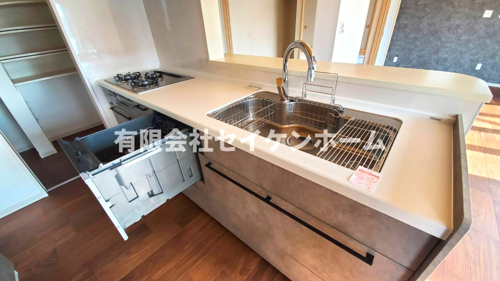 深谷市田中　新築住宅（注文住宅メーカ－施工）のキッチン