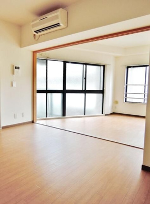 【居間・リビング】 | 日神パレス立川第2(ニッシンパレスタチカワダイニ)