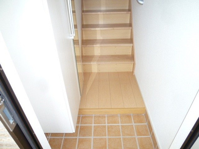 【玄関】 | ヴィオラ