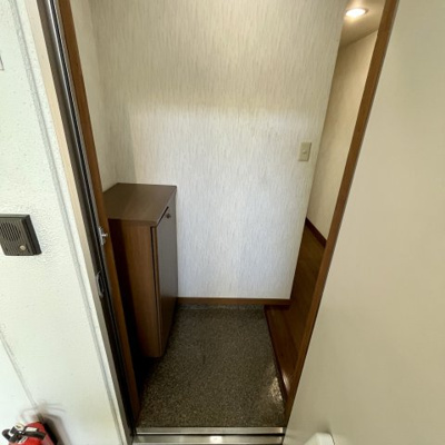 【玄関】 | コーポラスみやび