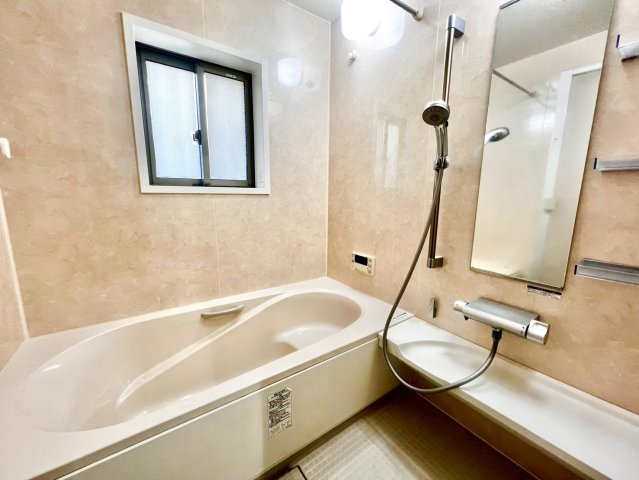 名東区上社5丁目戸建の浴室