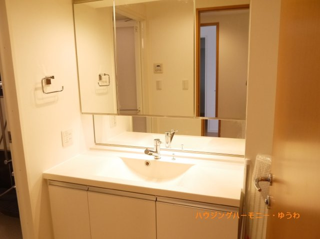 【独立洗面台】 | ウィスタリアマンション板橋志村 | イメージ画像となります。実際とは異なりますので、ご注意ください！