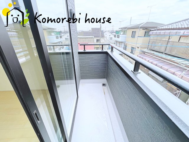 上尾本町　新築一戸建て　リーブルガーデ　01のバルコニー|バルコニーがあります