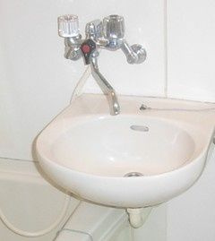 清和ハイツの洗面所|3点ユニット(バス・トイレ同室)