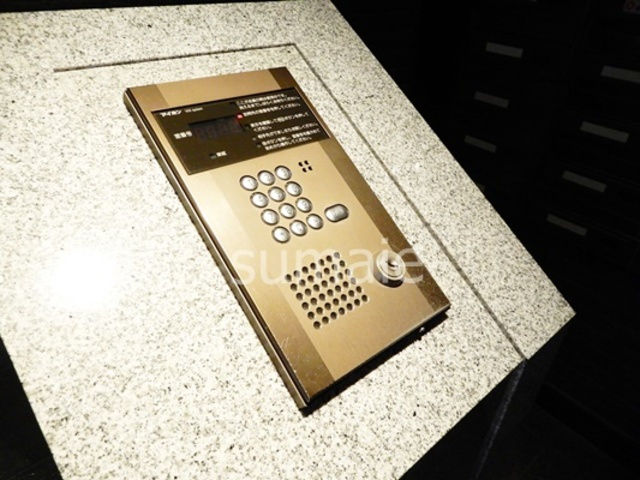 アクシーズグランデ高鼻町のセキュリティ|安心のオートロック。