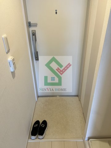 リブリアルカンシエルTの玄関