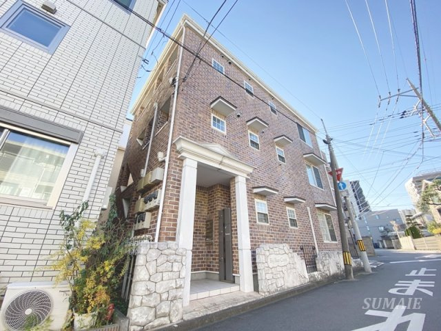 Ｂｉｇ　Ｂｅａｒ　Ｃｏｕｒｔ