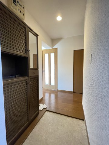 スカイヒルズ６の玄関