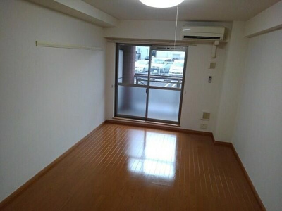 【寝室】 | モデラート