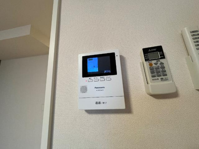 【内装】 | ピュアメゾン | カメラ付インターホン