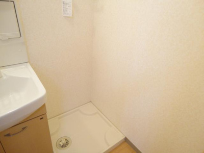 【洗面所】 | Hearty Residence | 洗濯機置き場