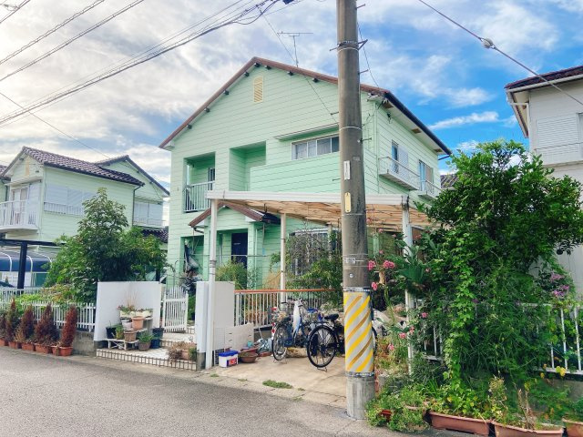 半田市中午町の前面道路含む現地写真