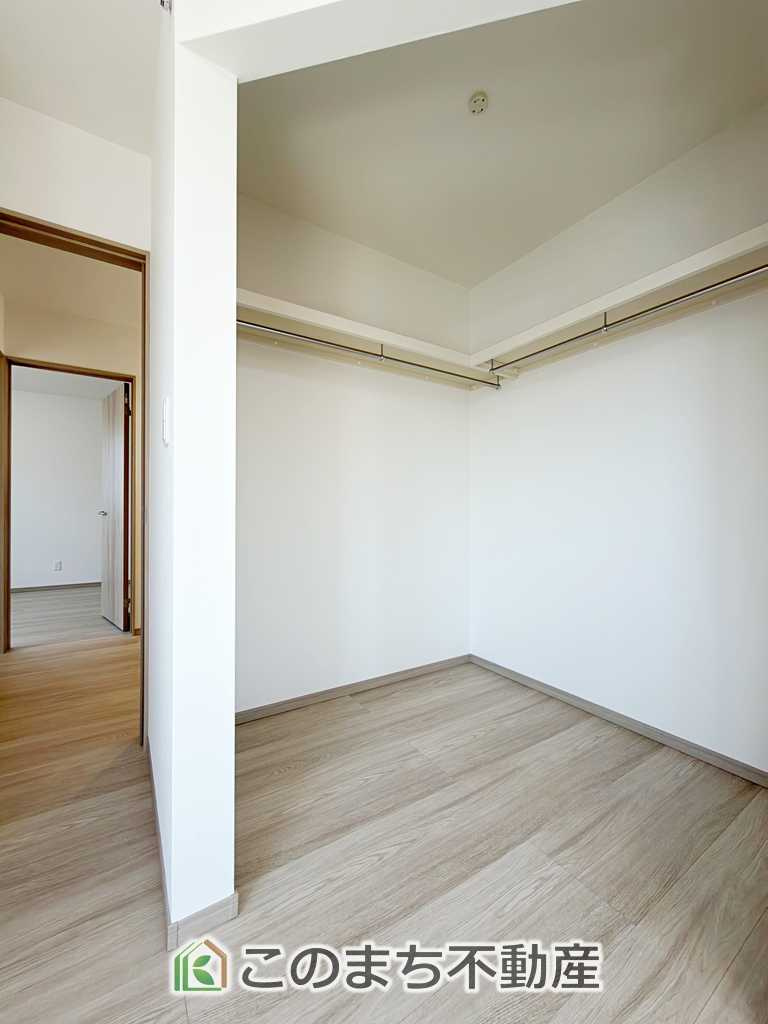 ワイウッドコート小山市羽川第2の収納|WALK INクレーゼットございます。