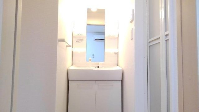 ベルソレイユ壱番館の洗面所