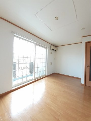 アルドーレ　Ｂの居間・リビング|おしゃれな居間です