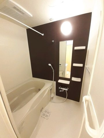 ナイトＡの浴室|コンパクトで使いやすいお風呂です