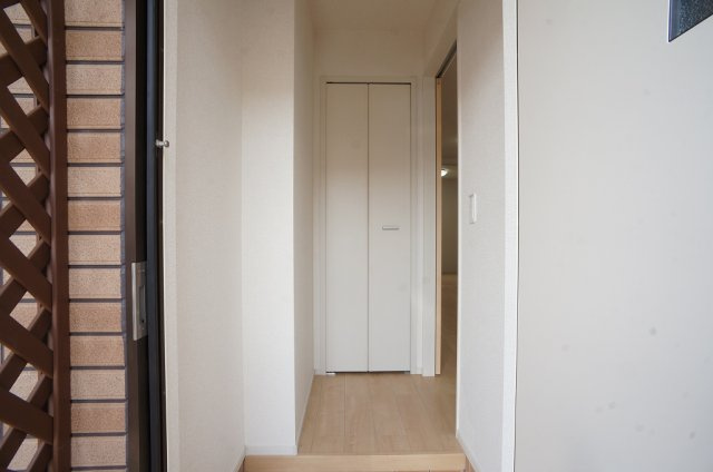 レジデンスさくら台Ｈの玄関|玄関です