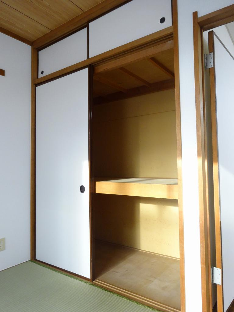 ビューハイムフジの収納|同物件別号室